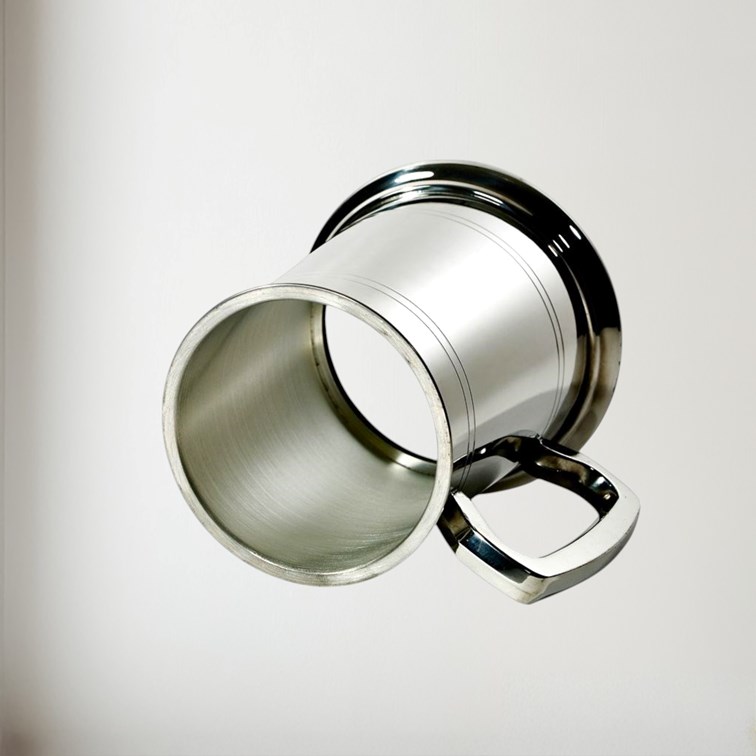 Standard Lined Glass Base One Pint Pewter Tankard