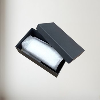 2oz Peacock Pewter Purse Flask 2oz Peacock Pewter Purse Flask