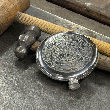 4oz Paisley Pewter Sporran Flask