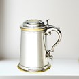 Heavy Lidded Celtic Gold One Pint Pewter And Brass Tankard Heavy Lidded Celtic Gold One Pint Pewter And Brass Tankard