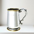 One Pint Hallam Pewter And Brass Jacobean Tankard A532 1 pint brass trim jacobean hallam tankard