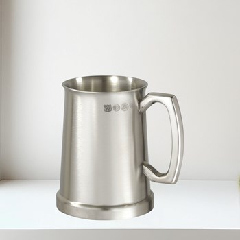 Half Pint Hereford X Range Heavy Pewter Tankard