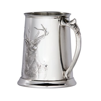 Embossed Monarch of the Glen pewter tankard Embossed Monarch of the Glen pewter tankard