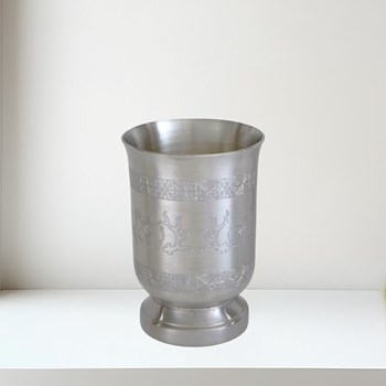 medieval hunting cup