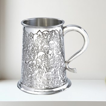 Love Skull One Pint Pewter Tankard Love Skull 1 pint pewter Tankard