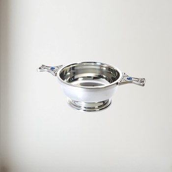 Standard gem handle pewter quaich