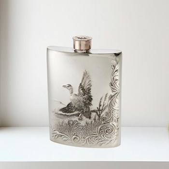 3oz pewter kidney spirit flask