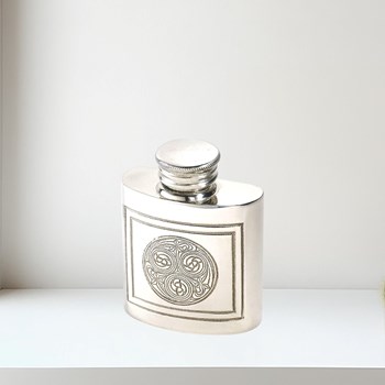 1oz kells purse flask