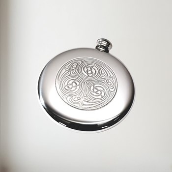 4oz Kells Pewter Sporran Flask 4oz Kells Pewter Sporran Flask