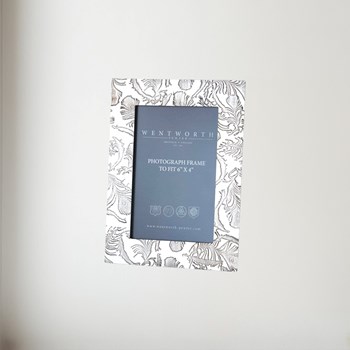 Peacock 6" X 4" Pewter Picture Frame Small Peacock 6" x 4" Pewter Picture Frame