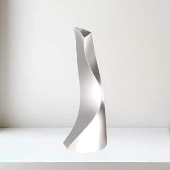 Twist Trophy by Catherine Tutt