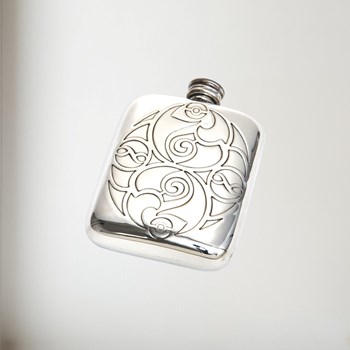 Celtic spirals 4oz pewter pocket flask