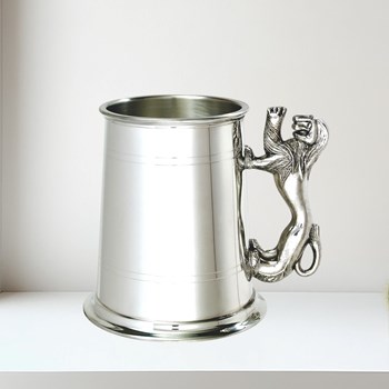 Lion Handle 1 pint pewter Tankard
