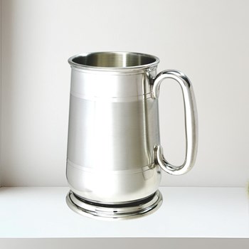 Part Satin One Pint Pewter Howard Tankard Part Satin 1 pint pewter Howard Tankard