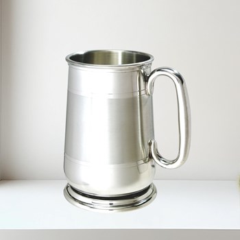 Part Satin 1 pint pewter Howard Tankard