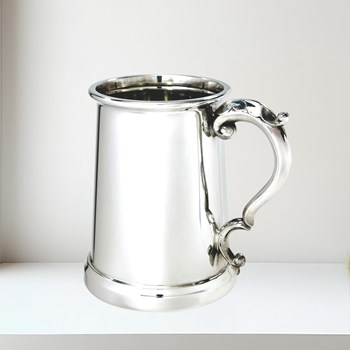 Gloucester 1 pint pewter Tankard