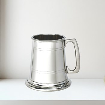 Lined Square Handle Baby Pewter Quarter Pint Mug Lined Square Handle Baby pewter quarter pint Mug