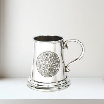Celtic Circle Quarter Pint Pewter Baby Mug Celtic Circle Quarter Pint Pewter Baby Mug