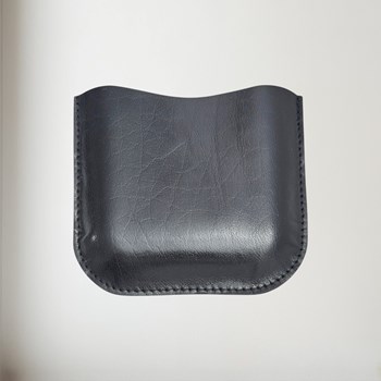 Black Leather Pouch to fit 6oz pocket flasks