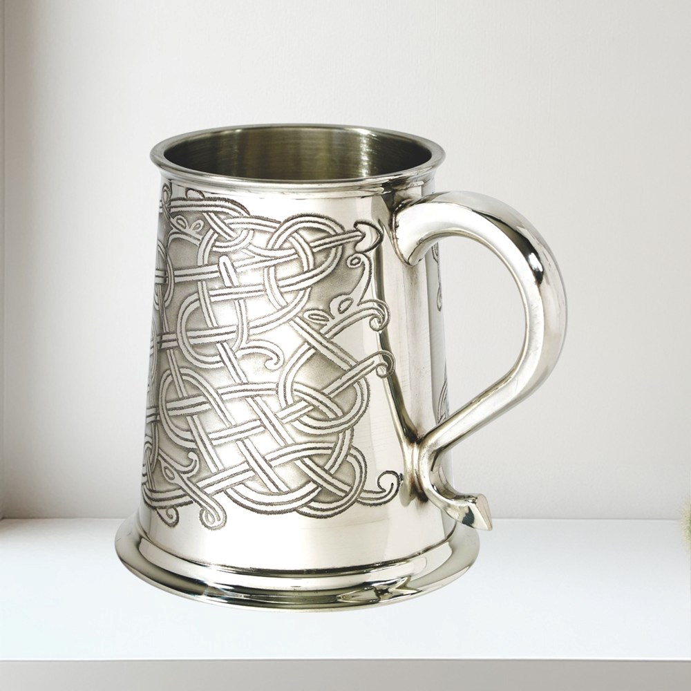 Celtic Pattern Pewter 1 pint Tankard