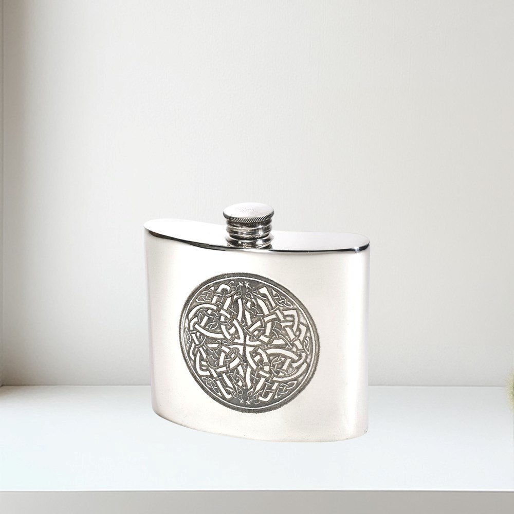 6oz Pewter Celtic Circle Kidney Hip Flask 6oz Pewter Celtic circle kidney hip flask
