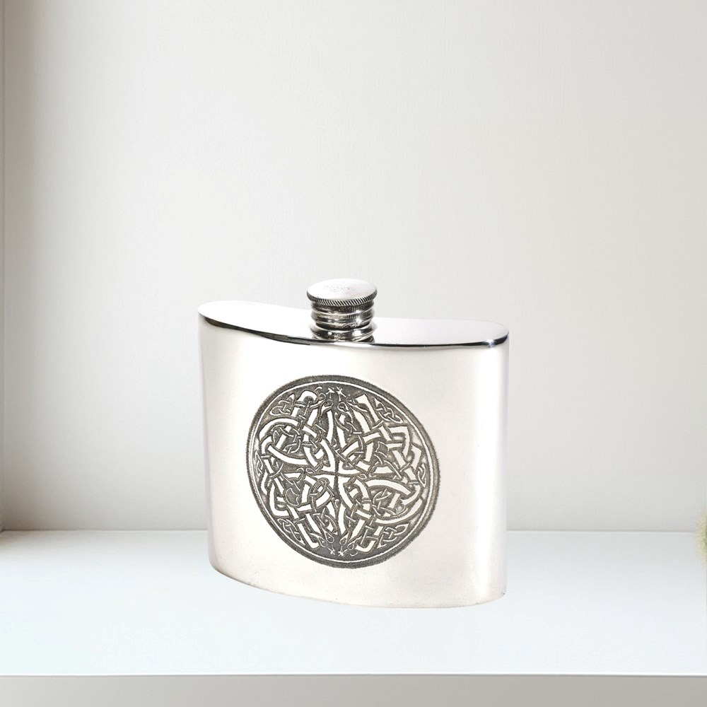 6oz Pewter Celtic Circle Kidney Hip Flask 6oz Pewter Celtic circle kidney hip flask