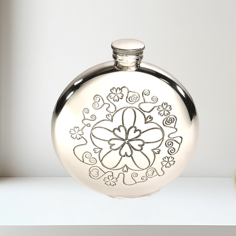 6oz Round Yorkshire Rose Pewter Flask 6oz Round Yorkshire Rose Pewter Flask