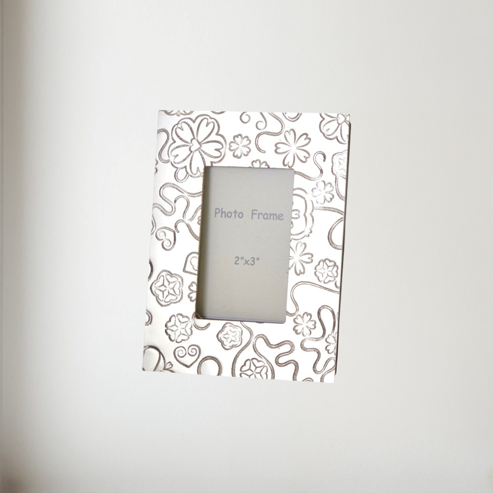 Yorkshire Rose Pewter 2"X3" Mini Picture Frame Yorkshire Rose Pewter 2"X3" Mini Picture Frame