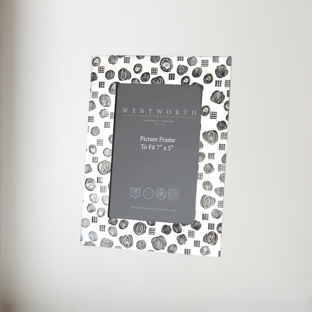 Large Charle Rennie Mackintosh Pewter 7"X5" Picture Frame Large Charle Rennie Mackintosh Pewter 7"x5" picture frame