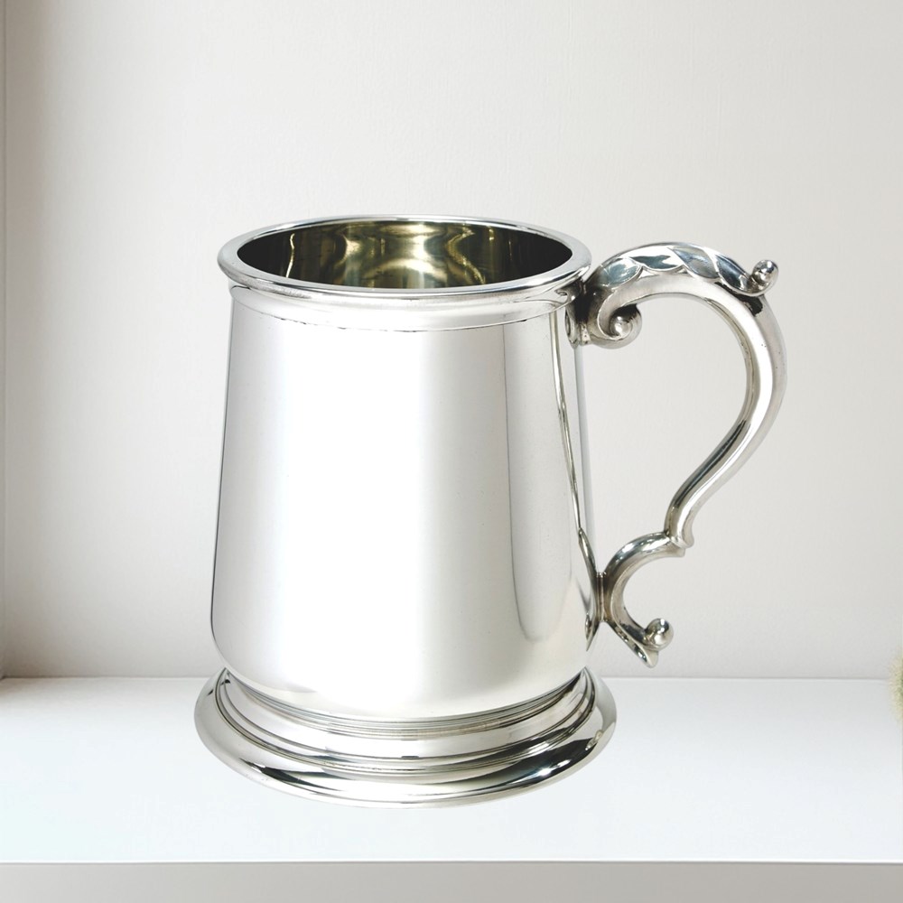 George III One Pint Pewter Tankard George III 1 pint pewter Tankard