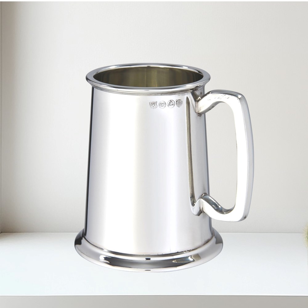 Plain One Pint Heavy Pewter Tankard Plain 1 pint Heavy pewter Tankard