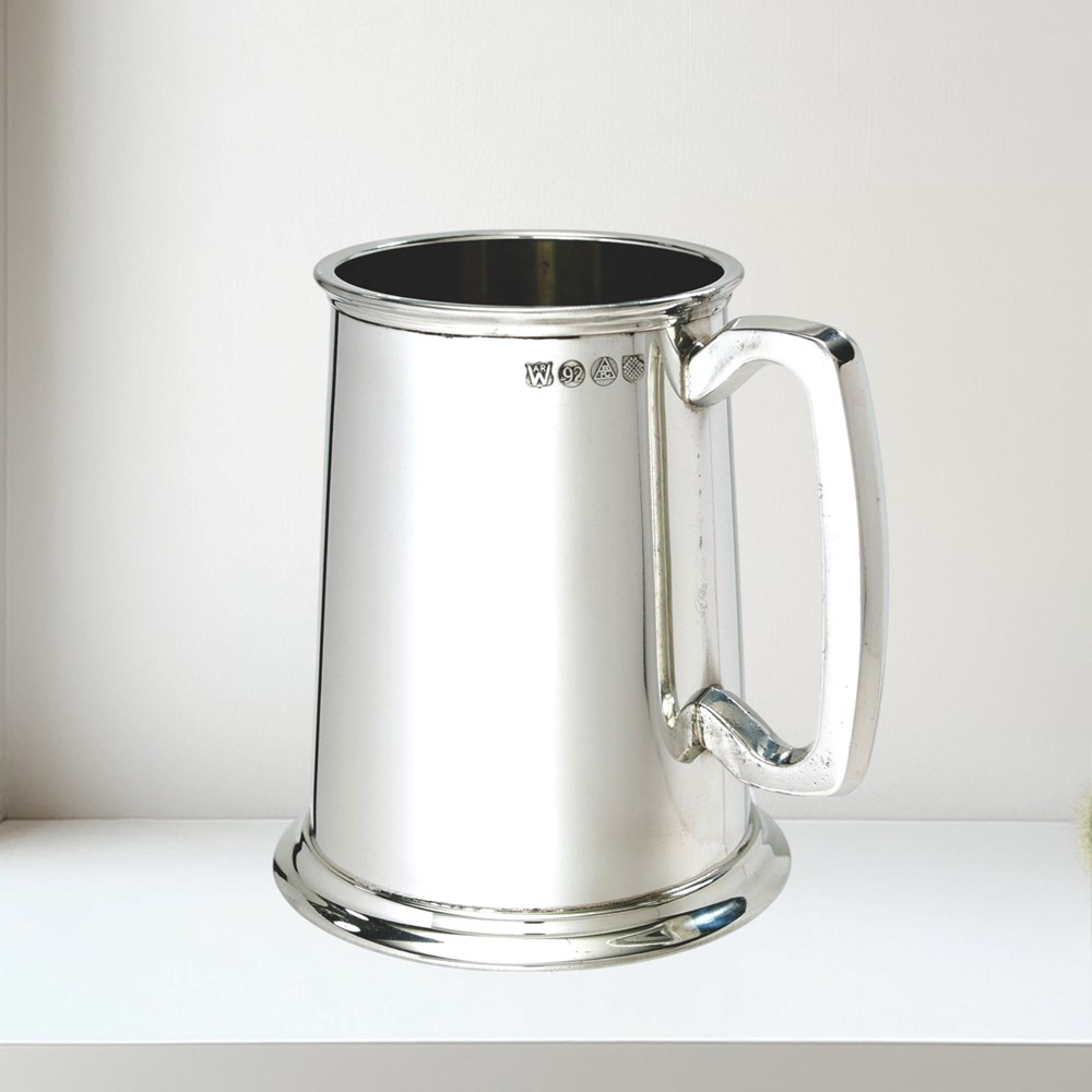 Plain One Pint Pewter Tankard Plain Pewter Tankard