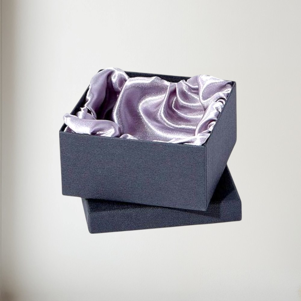 Presentation Box For Extra small Quaich Or 2oz Flask Presentation box for XS Quaich or 2oz Flask