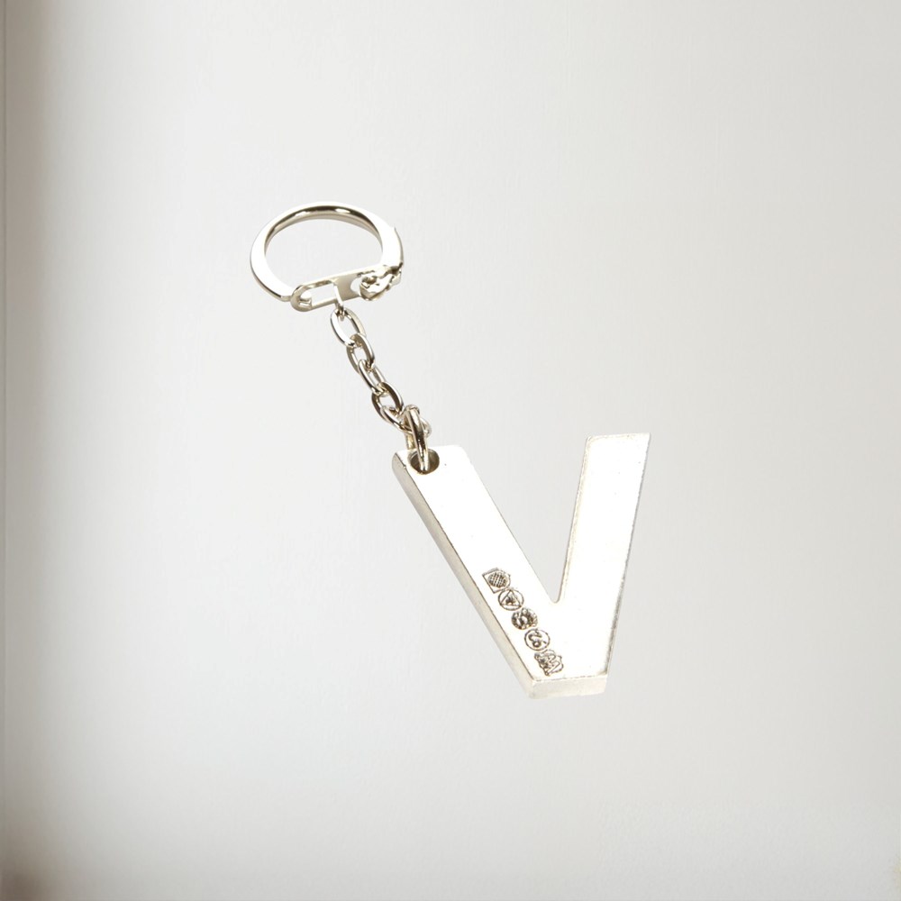 Initial V Touchmarked Pewter Keyring KEYRING-V